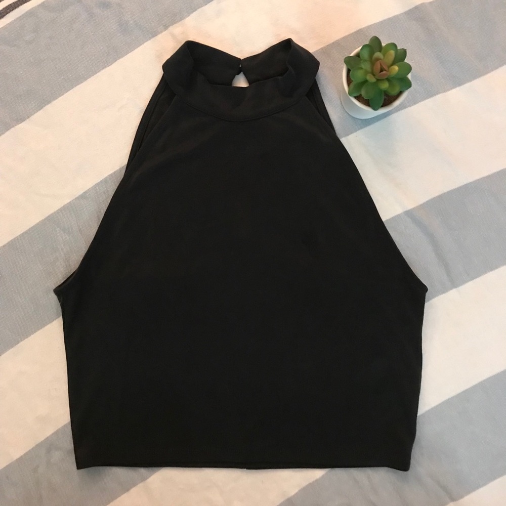 P.S. ERIN WASSON HIGH NECK KEYHOLE BACK CROP TANK